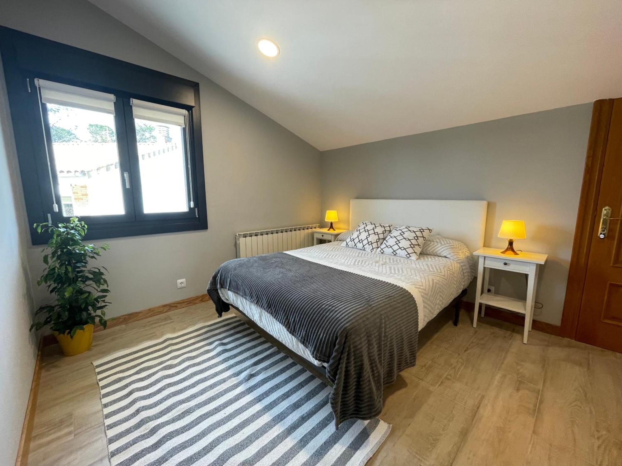 Apartamentos Montejurra Ayegui Ngoại thất bức ảnh