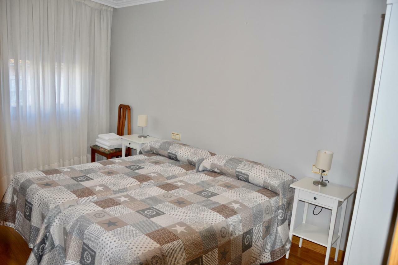 Apartamentos Montejurra Ayegui Ngoại thất bức ảnh